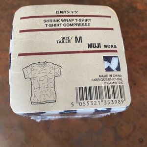 New! Muji Shrink Wrap T-Shirt. Size M.